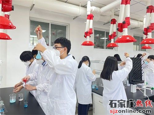 石家莊財經(jīng)商貿(mào)學(xué)校新增專業(yè)